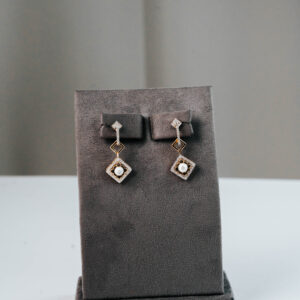Fleur Blanc Earrings