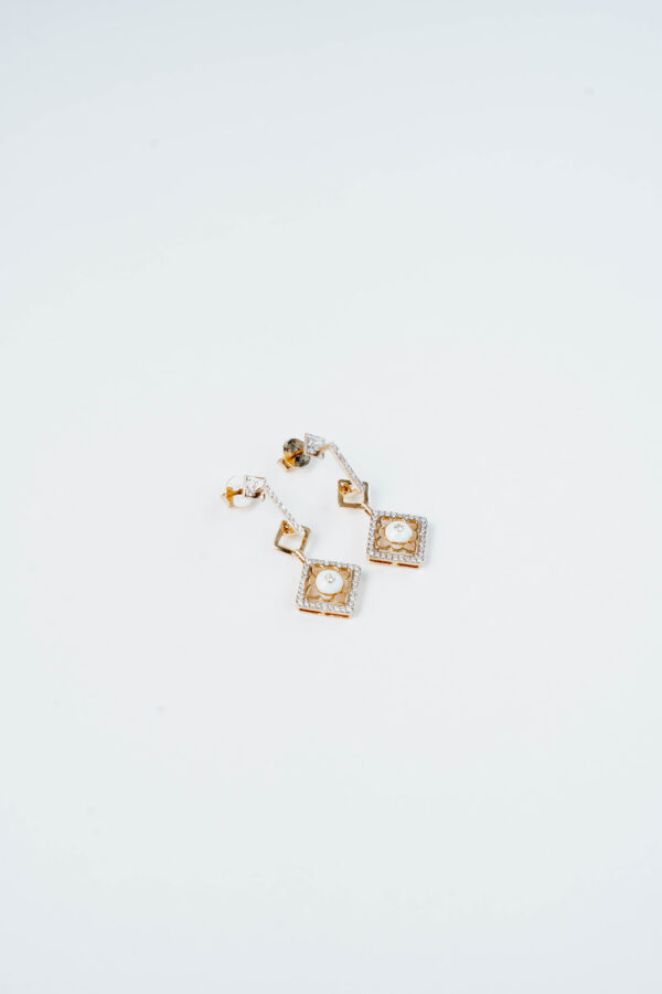Fleur Blanc Earrings - Image 3
