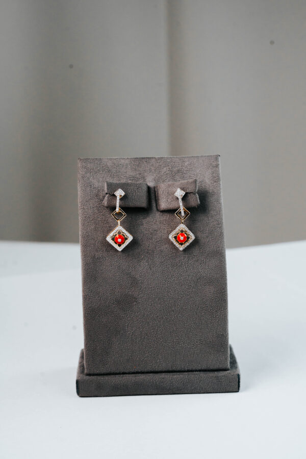 Fleur Corail Earrings - Image 2