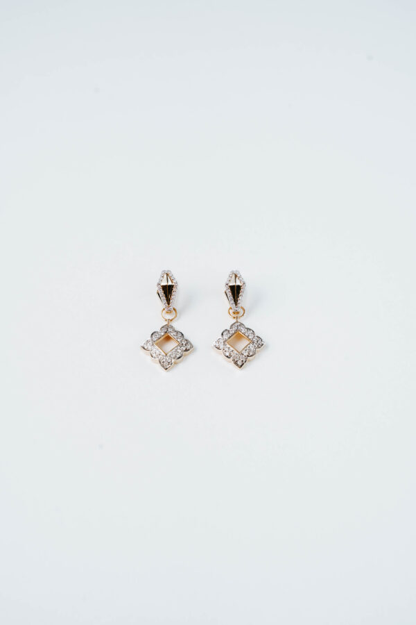 Estrella Oro Earrings - Image 3