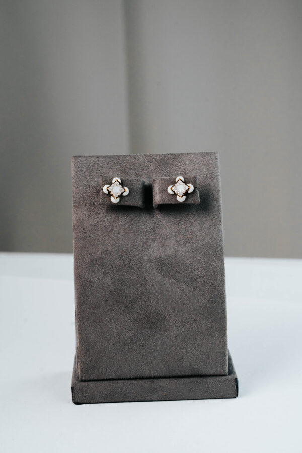 Echo Ivory Everyday Earrings