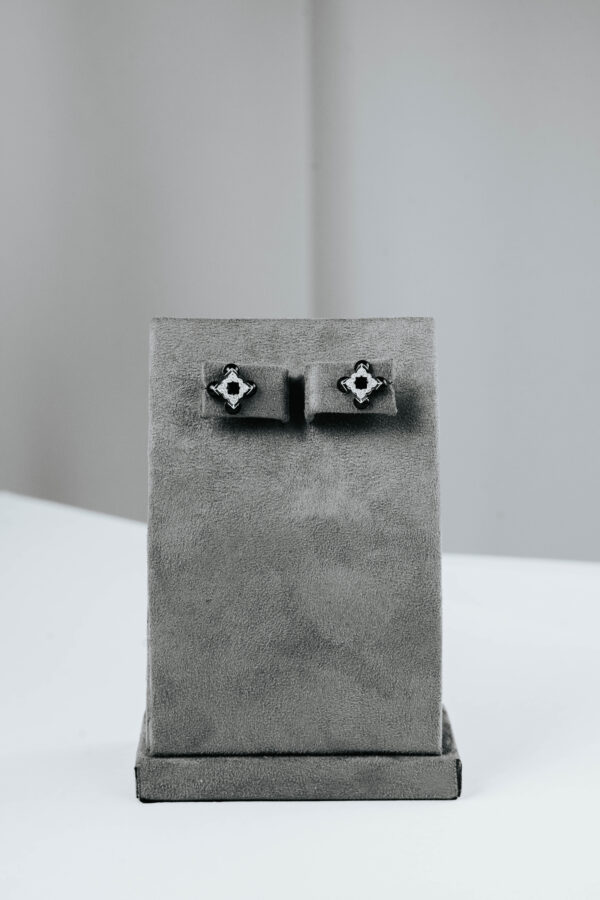 Echo Noir Everyday Earrings