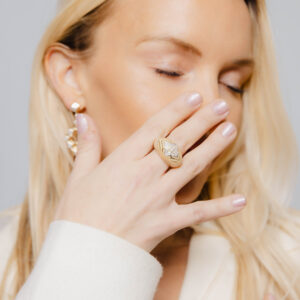 Juno Café Ring