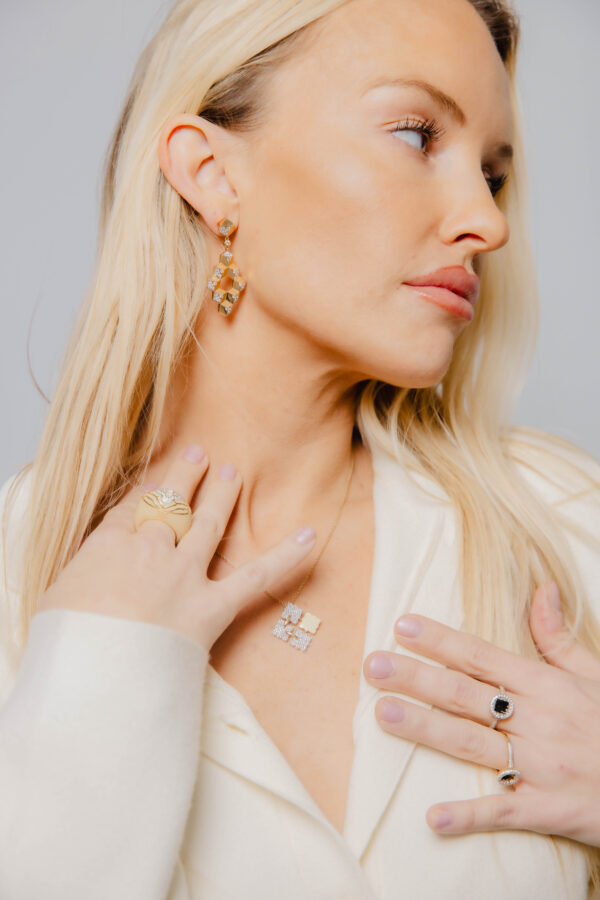 Juno Café Ring