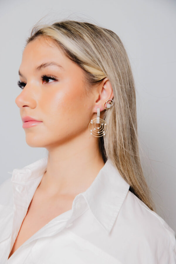 Ripple Radiance Earring - Image 4